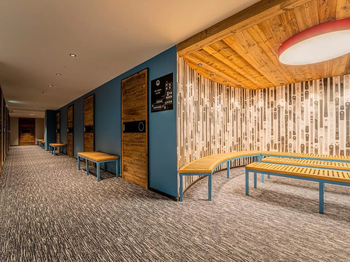 Chalet Penthouse Luxe A Meribel - Concierge, Spa, Parking - Fr-1-613-41 צרפת